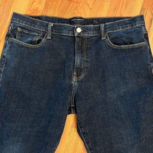 EEUC Men's Lucky Brand 221 Straight Leg Jeans Size 38 x 30 Perfect Condition - Picture 5 of 5